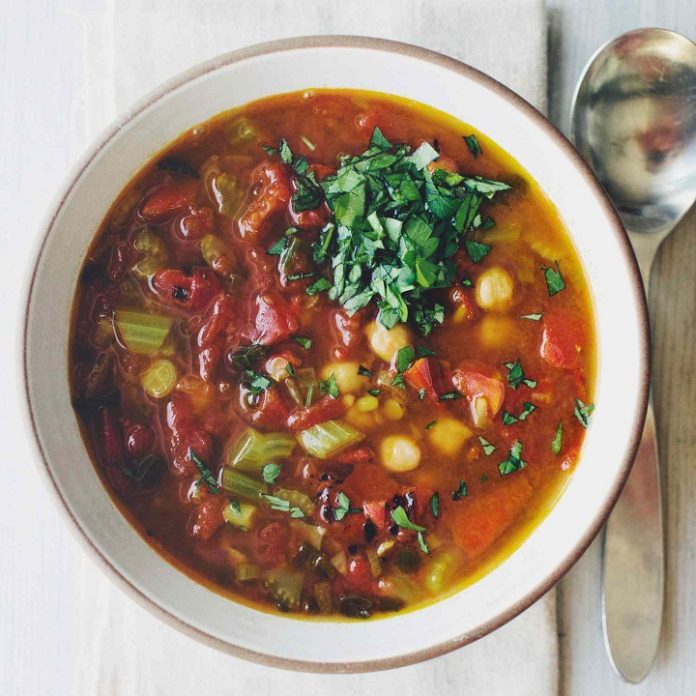 Delectable Lentil and Chickpea Soup
