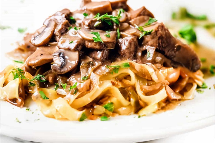 South African Recipe: Delight in the Flavorsome Beef Stroganoff